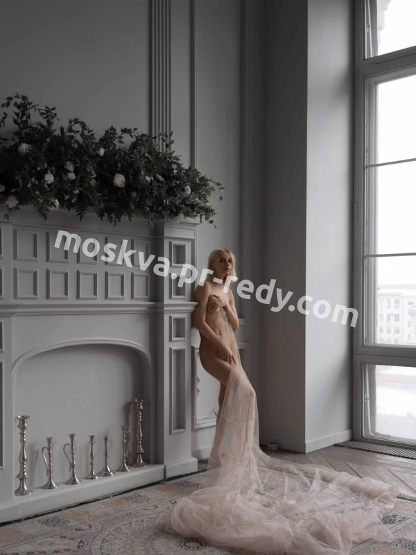 Фото Эвелина, в г. Москва ID 4402 руб