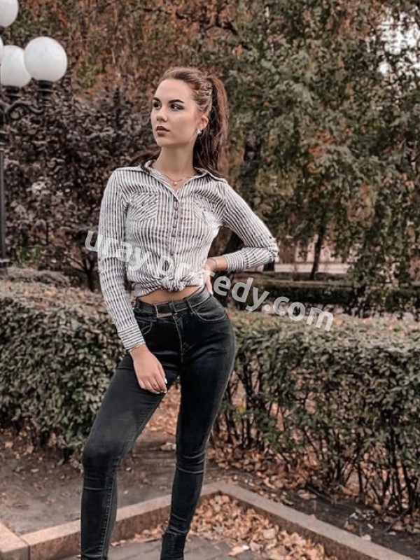 Фото Надя, в г. Москва ID 2939 руб